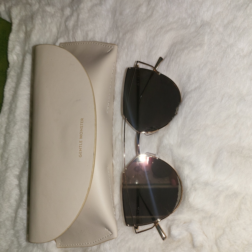 GENTLE MONSTER LOVE PUNCH DESIGNER SUNGLASSES 5TH COLLECTION BEAUTIFUL